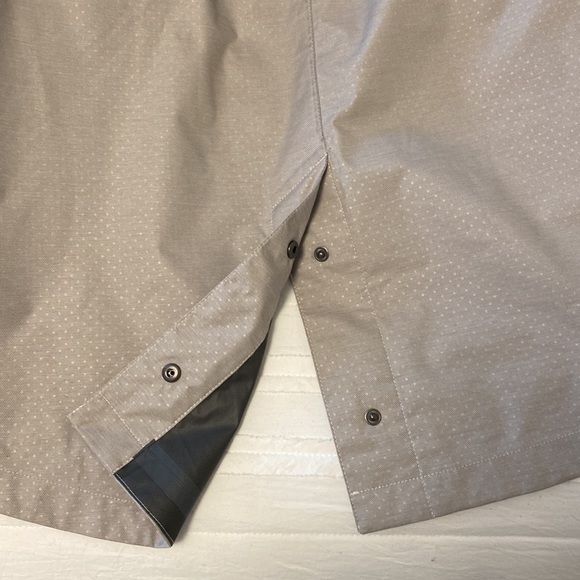 Awesome North Face waterproof trench - Picture 10 of 13